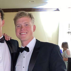 Meet your Posher, Cade